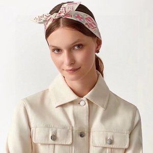 Hermes Twilly small silk scarf